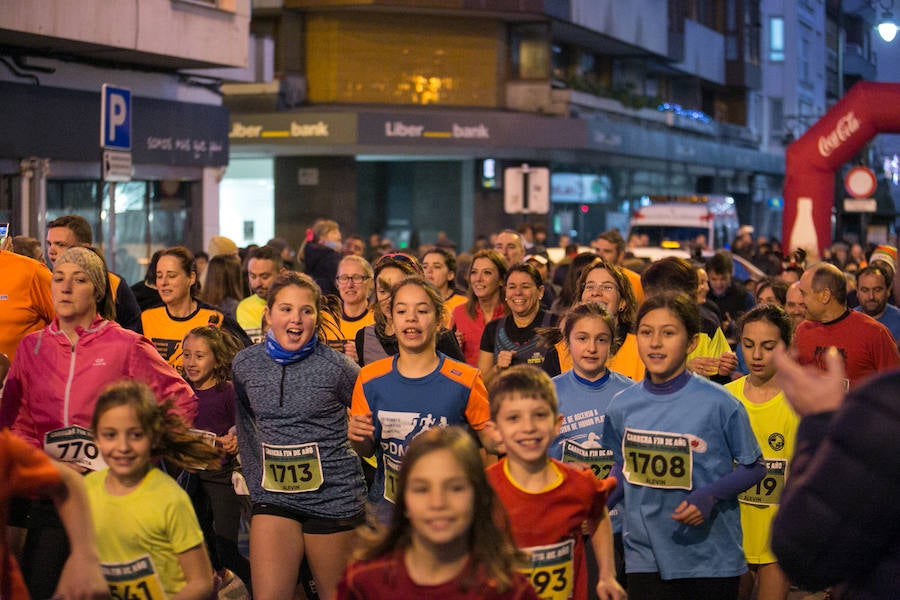 Fotos: ¿Estuviste en la Carrera de Fin de Año de Siero? ¡Búscate!