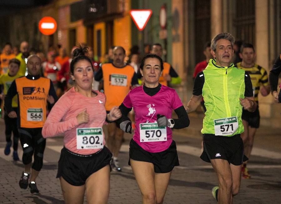 Fotos: ¿Estuviste en la Carrera de Fin de Año de Siero? ¡Búscate!