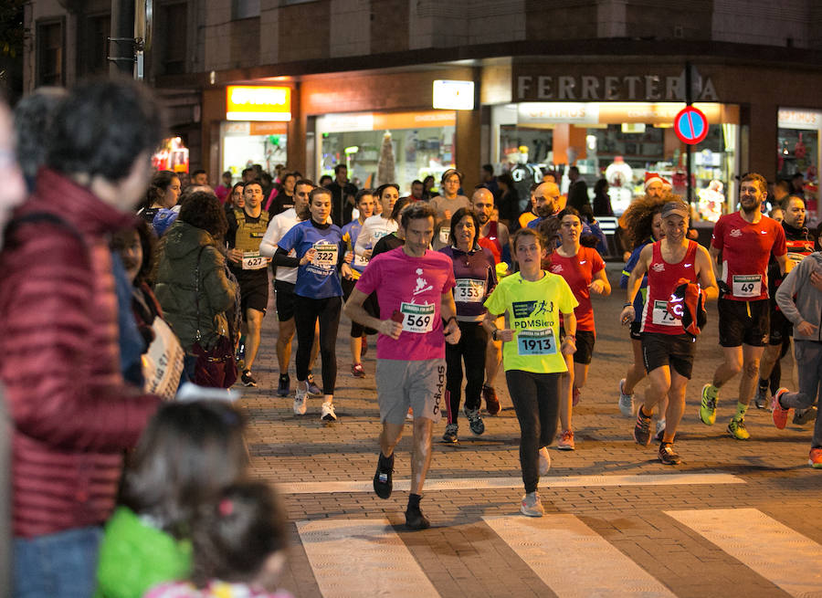 Fotos: ¿Estuviste en la Carrera de Fin de Año de Siero? ¡Búscate!