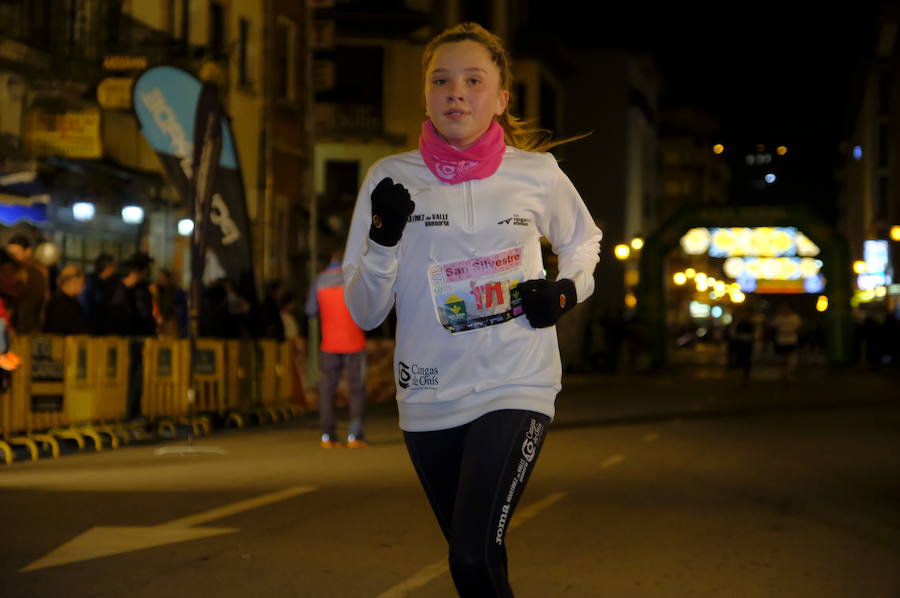 Fotos: ¿Estuviste en la San Silvestre de Cangas de Onís? ¡Búscate!