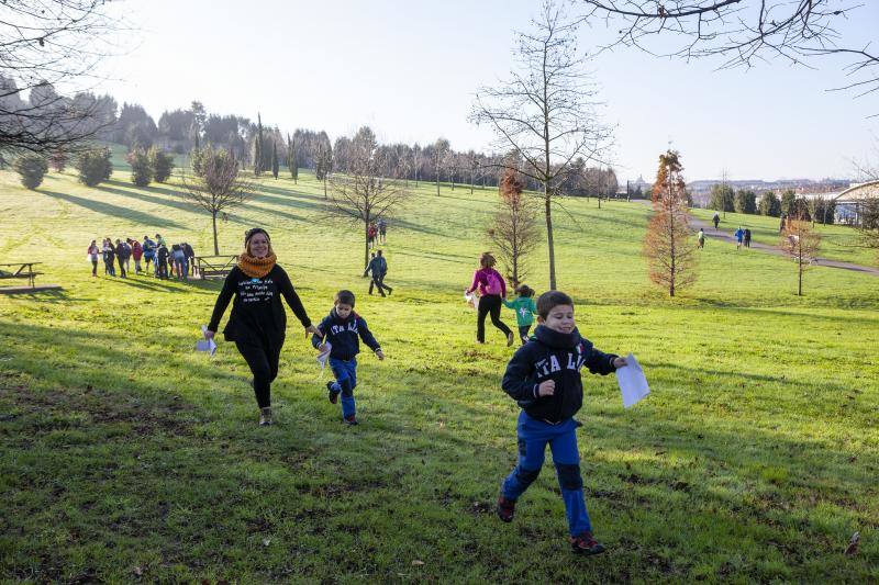 El parque de los Pericones se llenó de corredores, que se entrenaron para la última carrera del año.