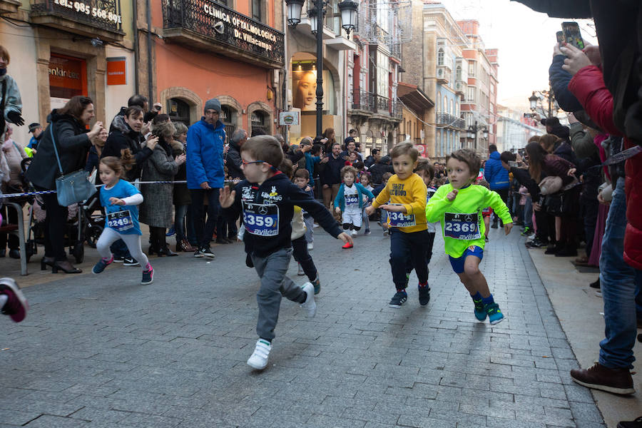 Fotos: ¿Estuviste en la San Silvestre de Avilés? ¡Búscate!