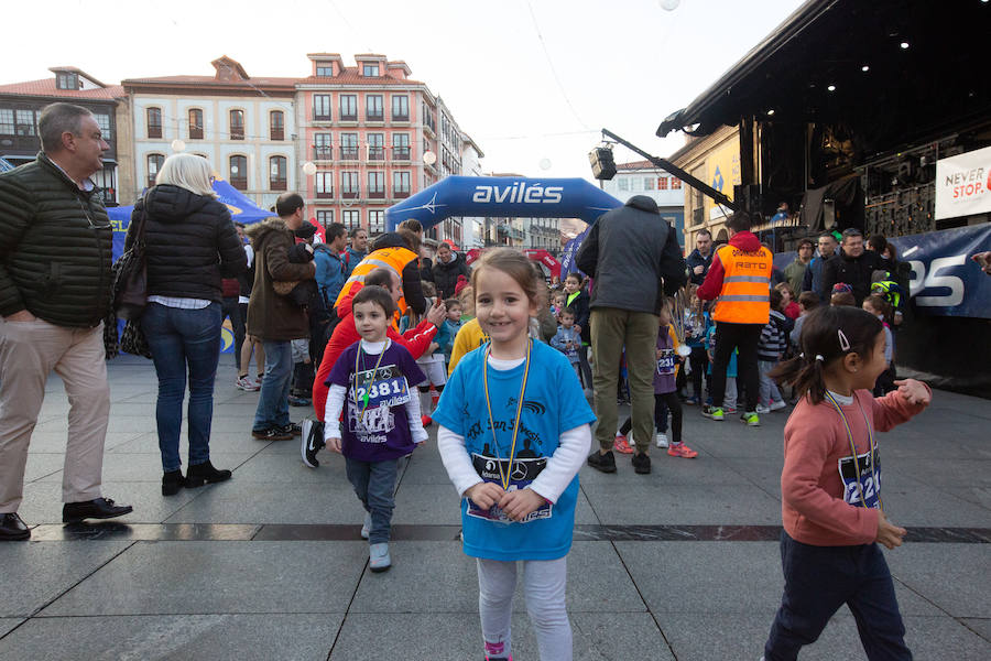 Fotos: ¿Estuviste en la San Silvestre de Avilés? ¡Búscate!