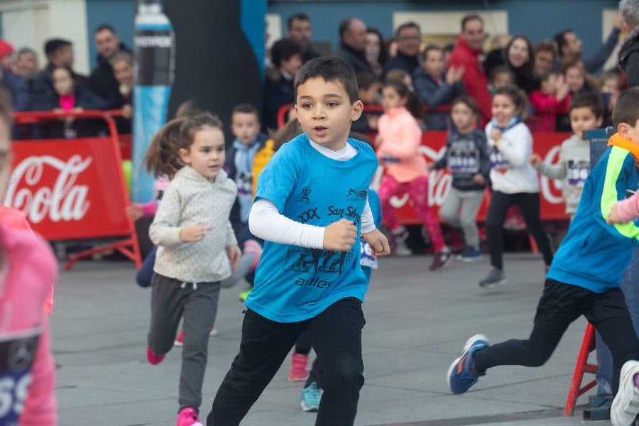 Fotos: ¿Estuviste en la San Silvestre de Avilés? ¡Búscate!