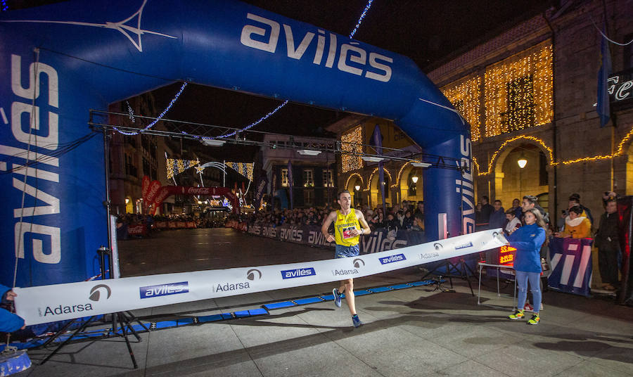 Fotos: ¿Estuviste en la San Silvestre de Avilés? ¡Búscate!