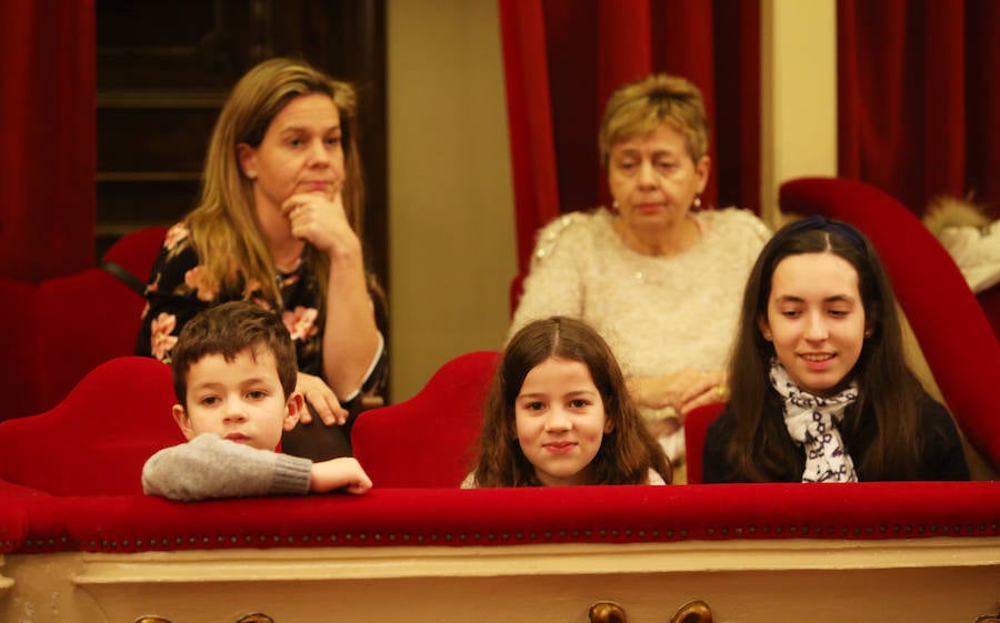 El espectáculo dejó boquiabiertos a los más pequeños