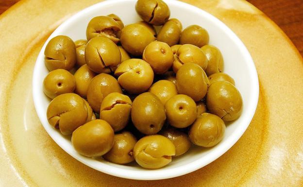 Muere al atragantarse con un hueso de aceituna en Alicante
