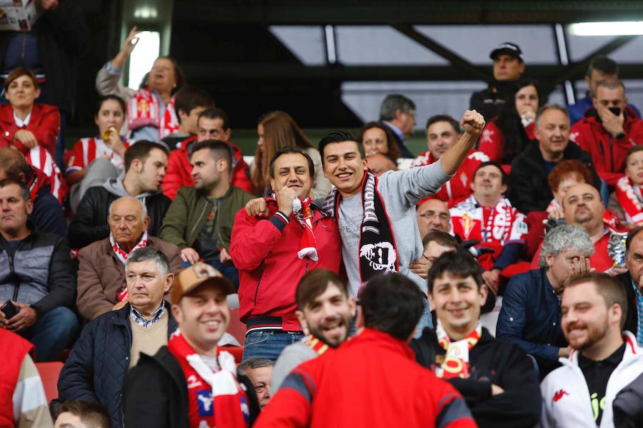 Fotos: ¿Estuviste en el Sporting - Valencia (2-1)? ¡Búscate!