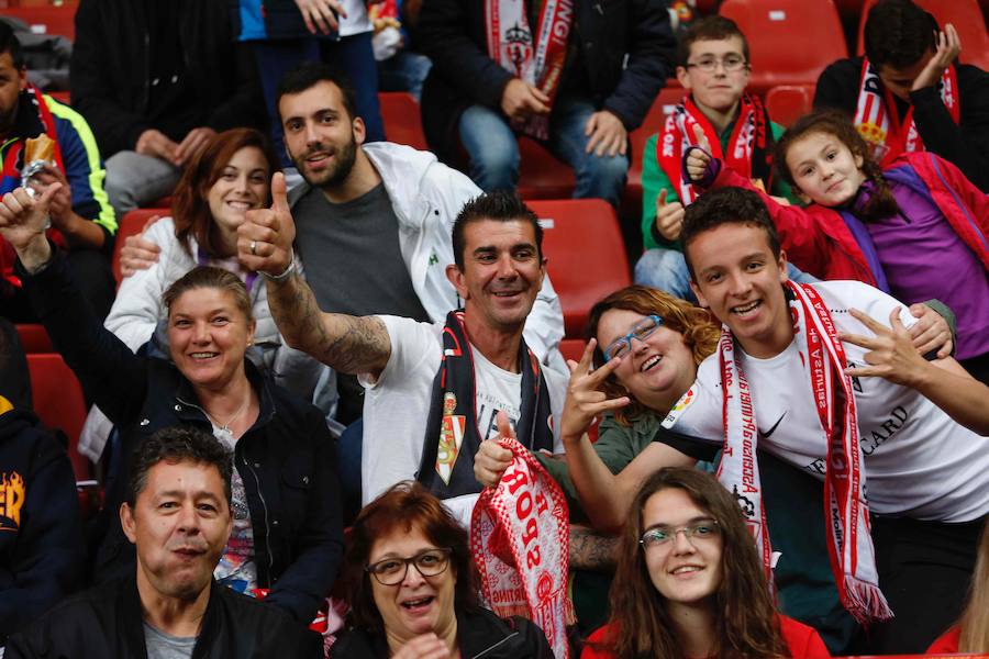 Fotos: ¿Estuviste en el Sporting - Valencia (2-1)? ¡Búscate!