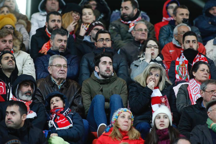 Fotos: ¿Estuviste en el Sporting - Valencia (2-1)? ¡Búscate!