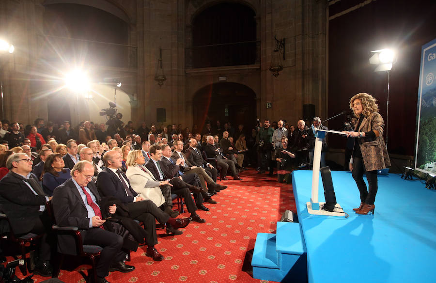 El presidente del PP acude al Hotel de la Reconquista en el que ha tenido lugar el acto oficial de presentación de Teresa Mallada como candidata a la Presidencia del Principado y de Alfredo Canteli como candidato al Ayuntamiento de la capital asturiana