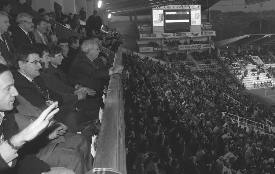 Vicente Álvarez Areces, como primer edil de Gijón, fue fundamental para facilitar la transformación del Sporting en Sociedad Anónima Deportiva y evitar su desaparición