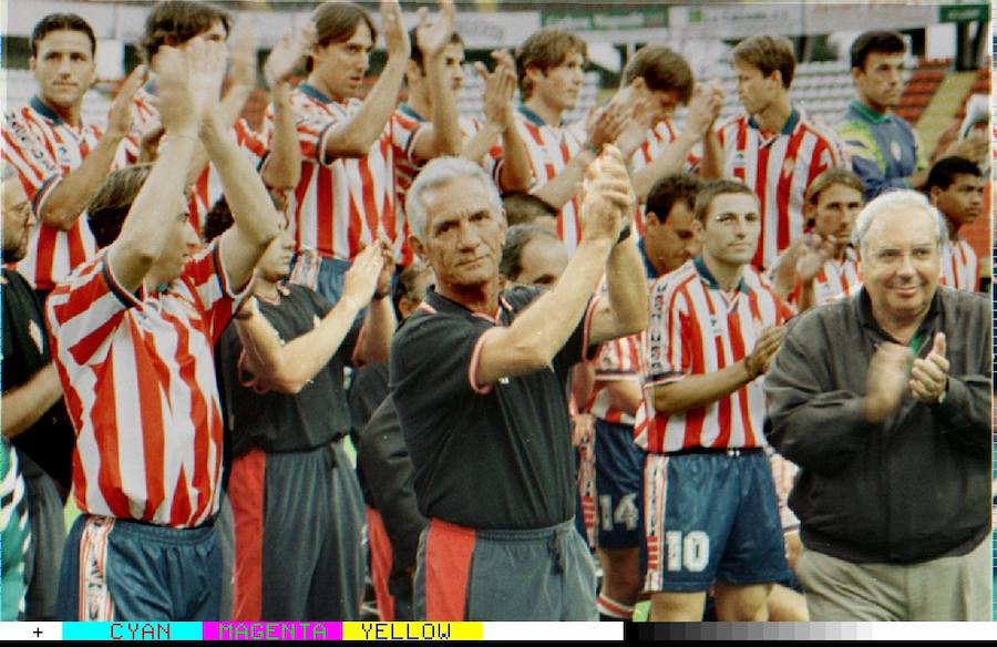 Vicente Álvarez Areces, como primer edil de Gijón, fue fundamental para facilitar la transformación del Sporting en Sociedad Anónima Deportiva y evitar su desaparición