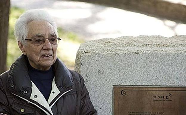 María Josefa Wonenburger, una olvidada matemática con dos tesis… que nadie reconoció en España