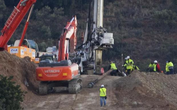 Imagen de la zona de excavación del pozo de rescate. 