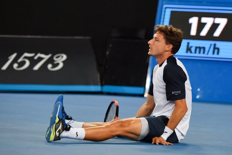 El tenista gijonés se fue de la pista en cólera por una polémica decisión del juez. El asturiano cedió por 6-7 (8/10), 4-6, 7-6 (7/4), 6-4 y 7-6 (10/8). Tras el punto decisivo de Nishikori, recogió sus cosas a toda prisa y, sin saludar al árbitro y se marchó gritando insultos