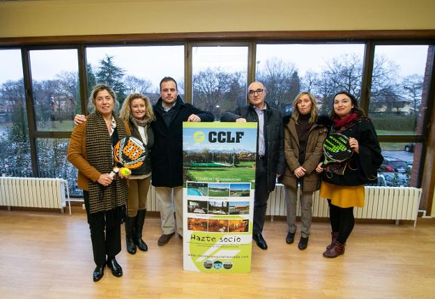 Leticia Meana, Cristina García, Vicente Pérez, Juan Ramón Muga, Olga Fernández y Carole Sabatier. 