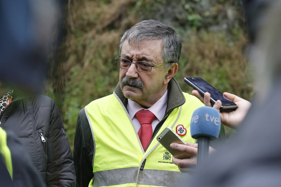 La DGT reforzará los controles de velocidad en las vías convencionales con más radares, helicópteros y drones