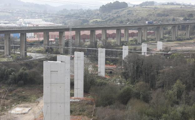 El 25% del primer acceso a la ZALIA está construido tras quince meses de trabajos