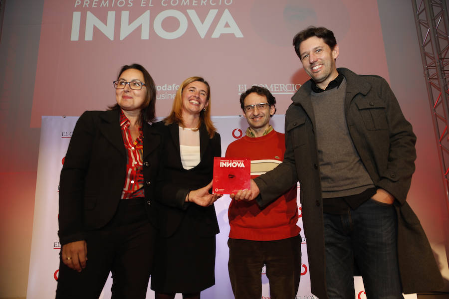 Lo galardones impulsados por EL COMERCIO de la mano de Vodafone, premiaron en Gijón las mejores prácticas renovadoras y de futuro en el tejido empresarial asturiano.