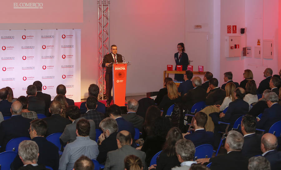 Lo galardones impulsados por EL COMERCIO de la mano de Vodafone, premiaron en Gijón las mejores prácticas renovadoras y de futuro en el tejido empresarial asturiano.