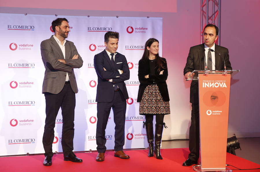 Lo galardones impulsados por EL COMERCIO de la mano de Vodafone, premiaron en Gijón las mejores prácticas renovadoras y de futuro en el tejido empresarial asturiano.