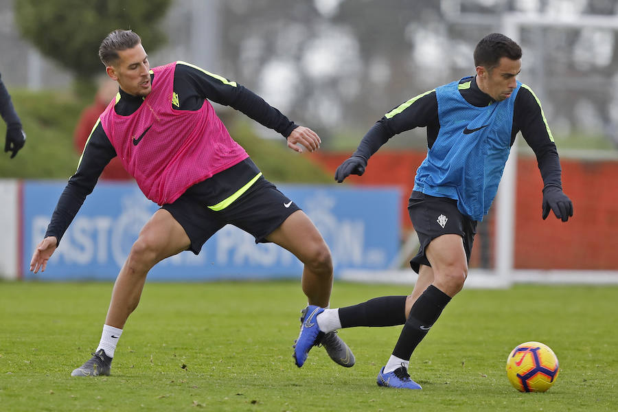 Las imágenes del entrenamiento del Sporting de Gijón previo al enfrentamiento contra el Extremadura en Almendralejo