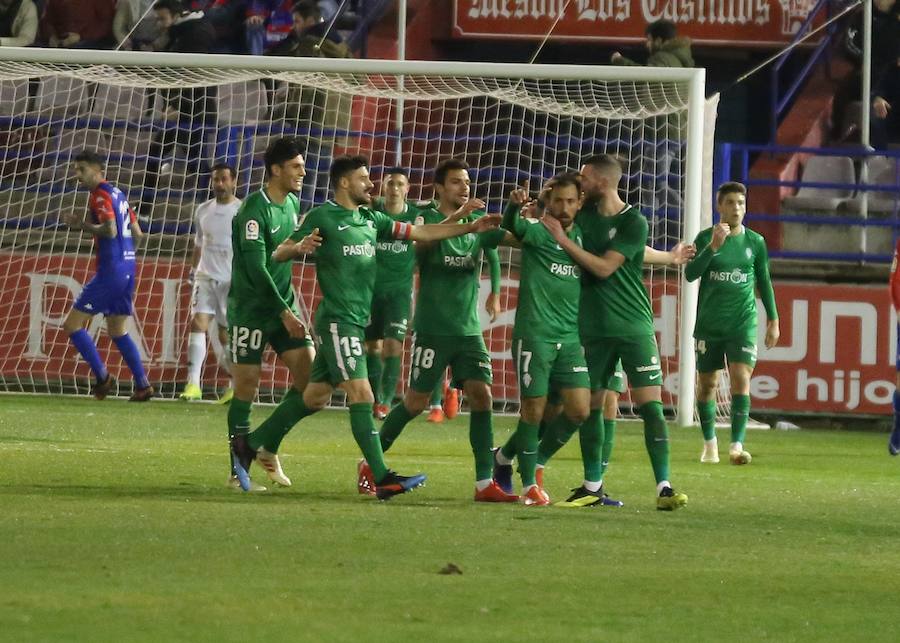 Fotos: Extremadura 0-3 Sporting