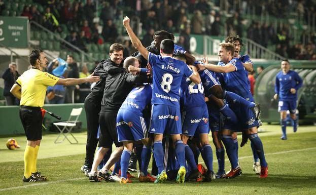 El Oviedo se mete en 'play off'