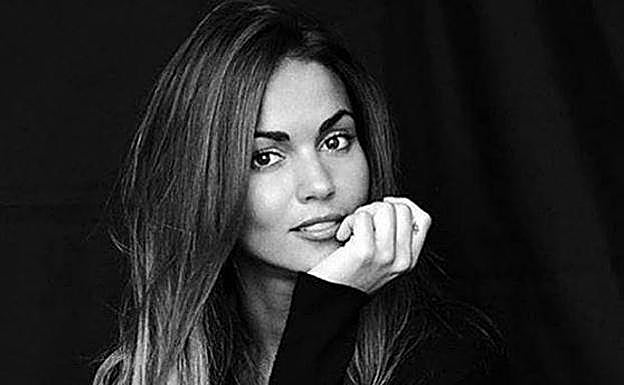 El baile más sensual de Lara Álvarez con su nuevo novio