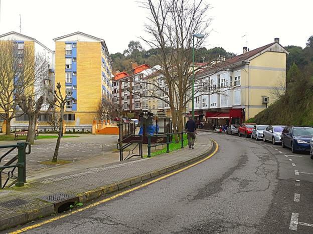Vista de los edificios de la calle de Carlos Albo Kay que permanecen sin enganche al saneamiento. 