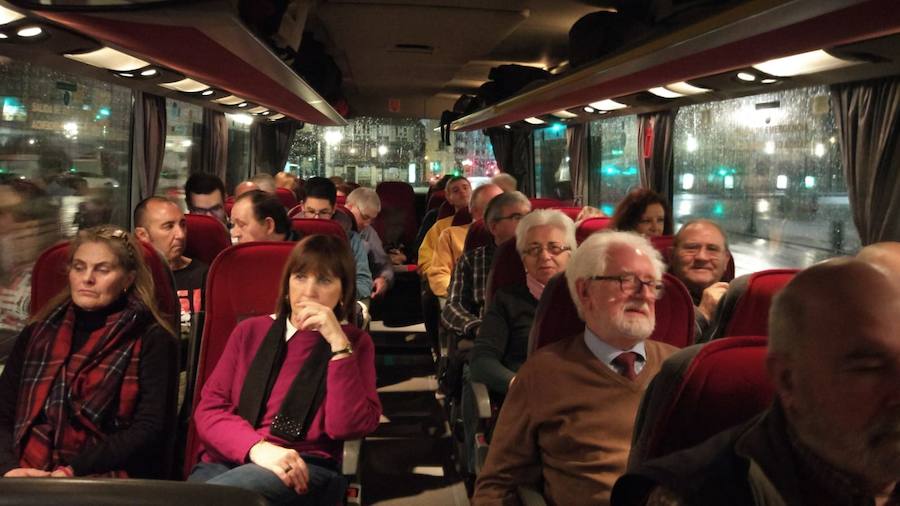 El PP pide materializar la protesta en las urnas el 26-M, Vox reclama la detención de Torra y Ciudadanos advierte al Gobierno de que esta puede ser sólo la primera movilización