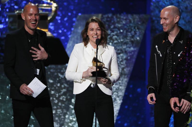 Las mujeres han sido las protagonistas en la presente edición gala en la que el trabajo de artista como Lady Gaga, Dua Lipa, Kacey Musgraves, Brandi Carlile y Cardi B obtuvo su reconocimiento junto con otros artistas internacionales en una fiesta por todo lo alto. 