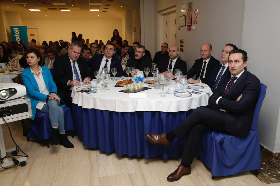 Cirus Andreu Cabot | Presidente de Sabadell Asset Managemente mantiene una previsión de crecimiento del 2,2% para España este año