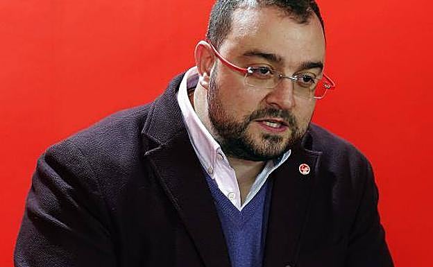 Barbón: «Hoy quienes han votado juntos son todas las derechas con el independentismo»