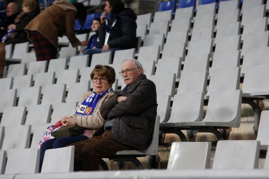 Fotos: ¿Estuviste en el Real Oviedo-Alcorcón? ¡Búscate aquí!