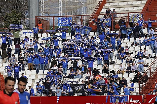 La zona del campo donde se ubicó la afición oviedista 
