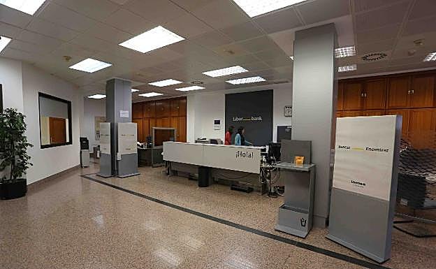 El consejo de Liberbank apoya por unanimidad seguir con el proyecto de fusión con Unicaja