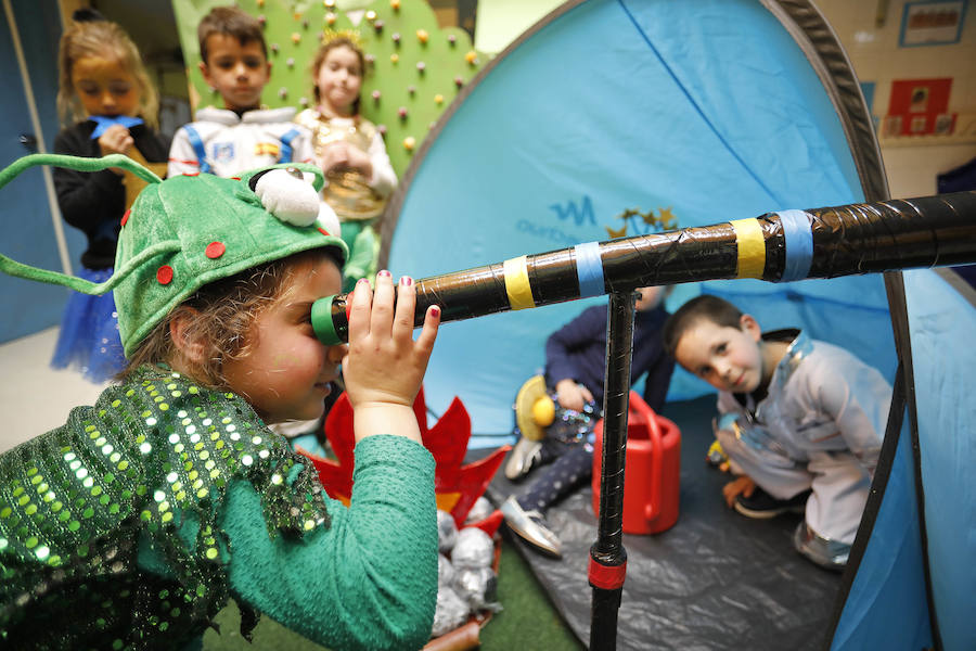 Fotos: Fiesta de disfraces entre los escolares gijoneses