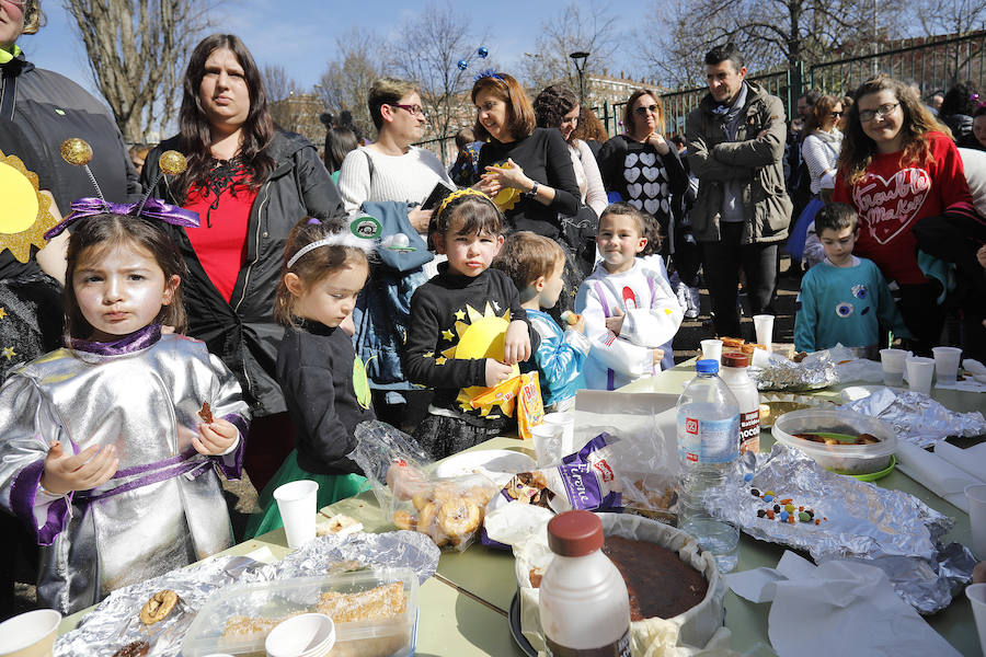 Fotos: Fiesta de disfraces entre los escolares gijoneses