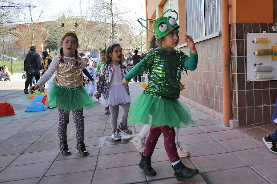 Fotos: Fiesta de disfraces entre los escolares gijoneses