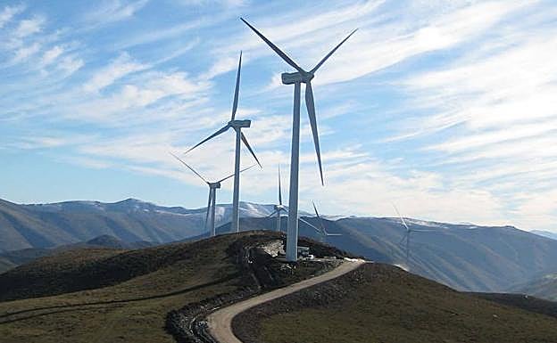 Parque eólico en Castropol.