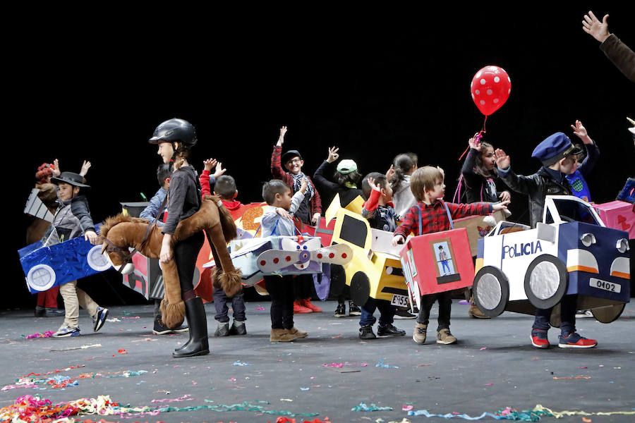 La cita, que celebra su XXV aniversario, tuvo lugar en el Teatro Jovellanos