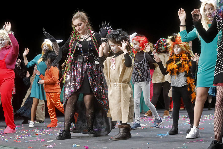 La cita, que celebra su XXV aniversario, tuvo lugar en el Teatro Jovellanos