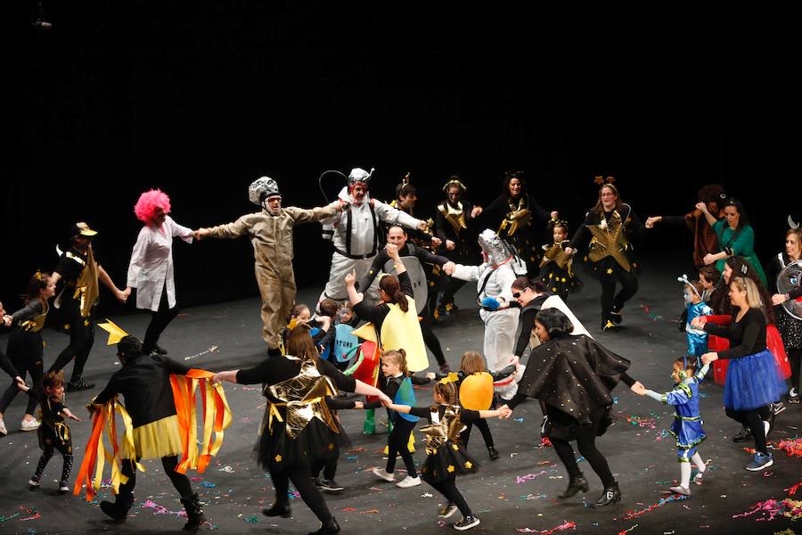 La cita, que celebra su XXV aniversario, tuvo lugar en el Teatro Jovellanos 