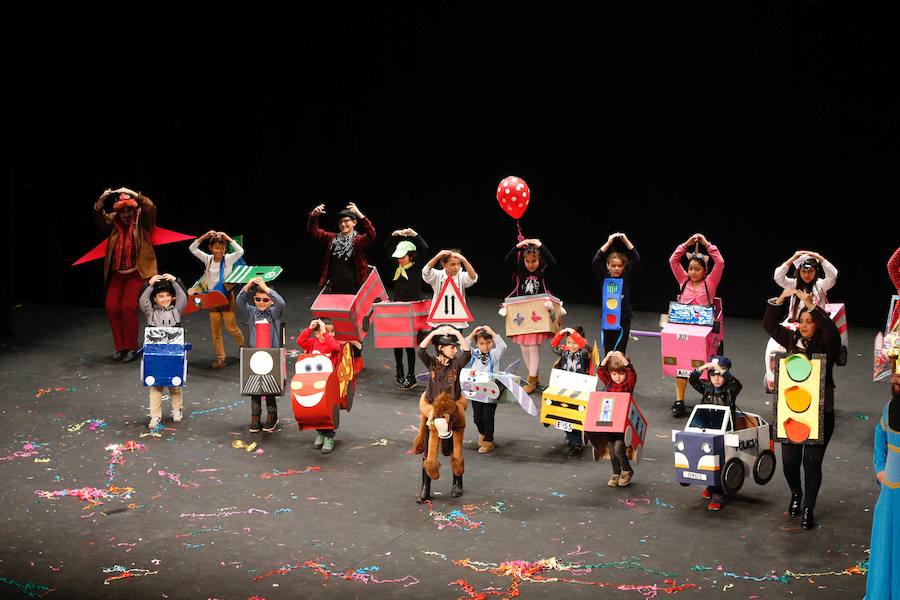 La cita, que celebra su XXV aniversario, tuvo lugar en el Teatro Jovellanos 