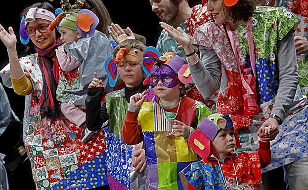 Imagen. Desfile infantil del Carnaval de Gijón