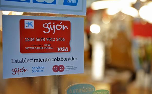 Comerciantes, Xixón Sí Puede e IU se oponen al final de la renta social municipal