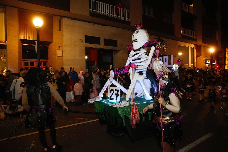 Fotos: ¿Estuviste en el desfile del Antroxu en Gijón? ¡Búscate! (2)