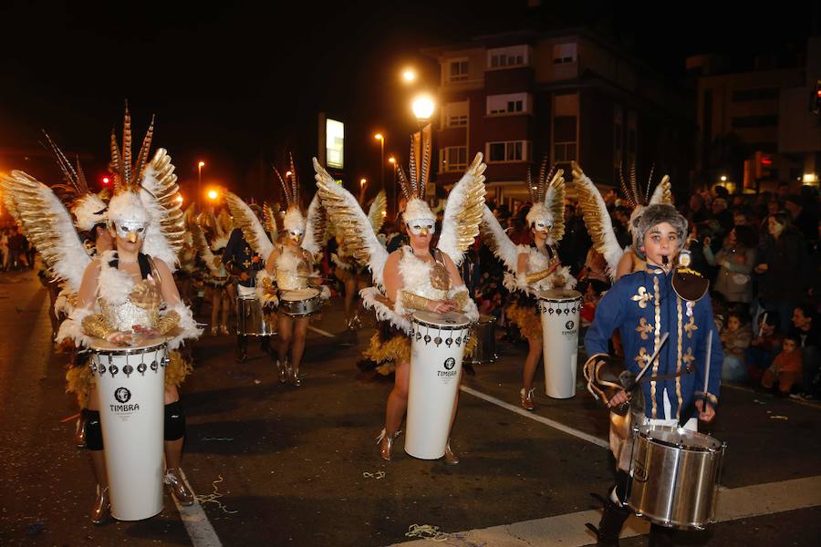 Fotos: ¿Estuviste en el desfile del Antroxu en Gijón? ¡Búscate! (2)